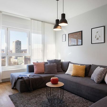 Spacious Apartment In Radnicka Business Zone - Free Parking ザグレブ エクステリア 写真