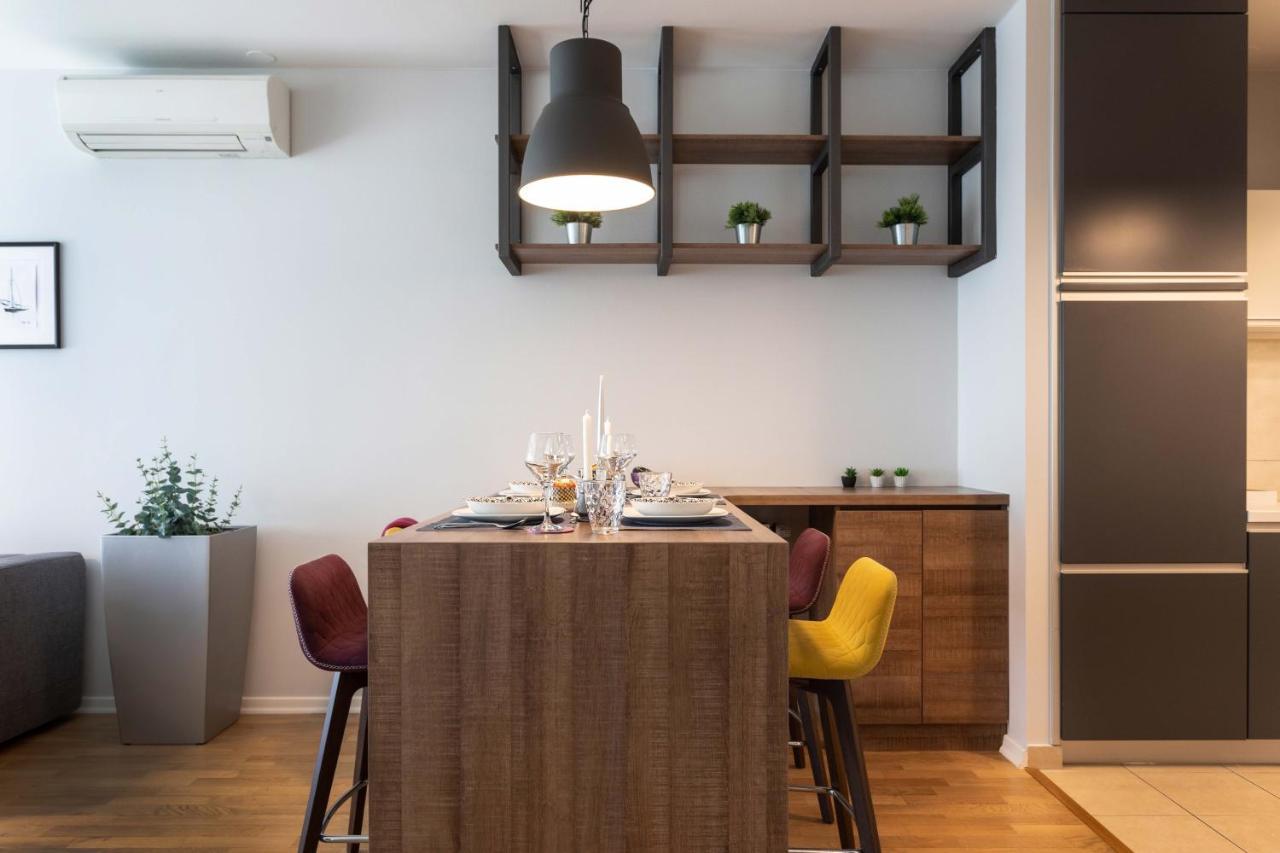 Spacious Apartment In Radnicka Business Zone - Free Parking ザグレブ エクステリア 写真