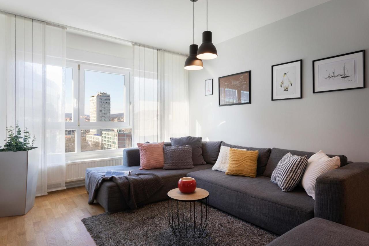 Spacious Apartment In Radnicka Business Zone - Free Parking ザグレブ エクステリア 写真